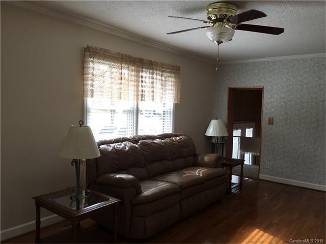 314 Moore St, Stanley, NC 28164 photo 4
