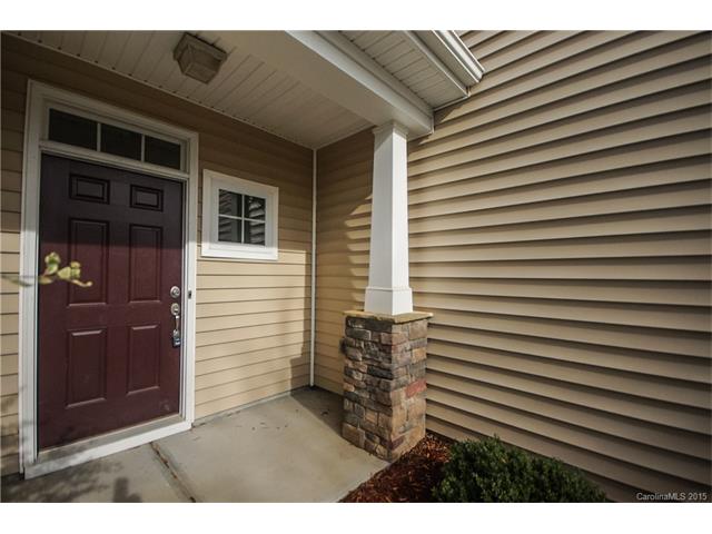 10774 Traders Ct, Davidson, NC 28036 photo 2