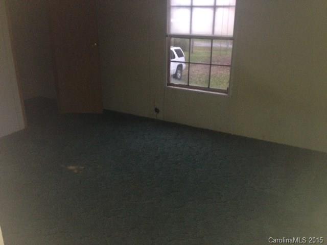 135 Flake Rd, Harmony, NC 28634 photo 9