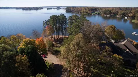8699 Howard Dr, Terrell, NC 28682 photo 13