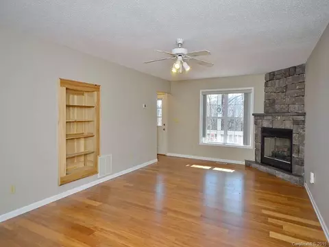 105 Continental Dr, Flat Rock, NC 28731 photo 2