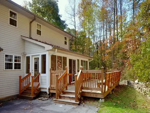 105 Continental Dr, Flat Rock, NC 28731 photo 18