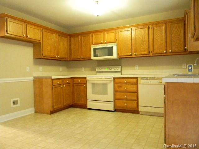 2155 NW Barnhardt Ave, Concord, NC 28027 photo 3