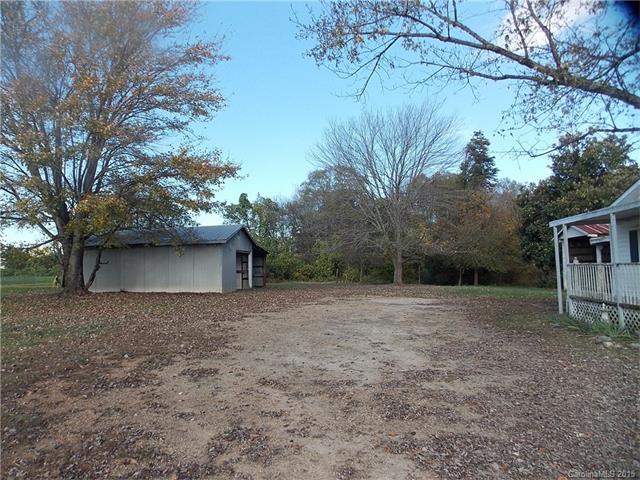 121 Memorial Hwy, Harmony, NC 28634 photo 4