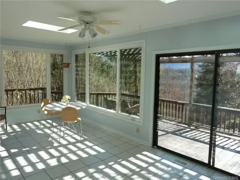 55 Pinecrest Way, Clyde, NC 28721 photo 2