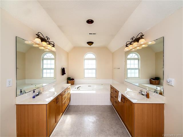 417 St George Rd, Fort Mill, SC 29708 photo 18