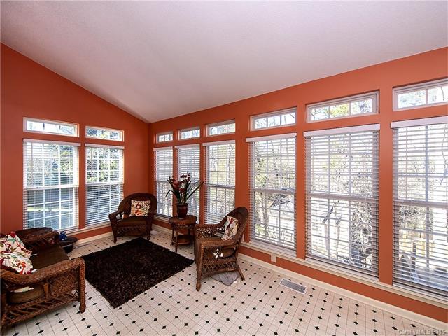 417 St George Rd, Fort Mill, SC 29708 photo 9