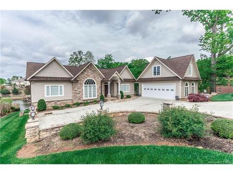 52 River Pointe Ct, Hickory, NC 28601 photo 2