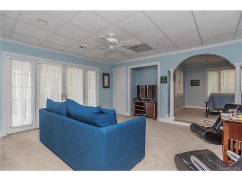 52 River Pointe Ct, Hickory, NC 28601 photo 16