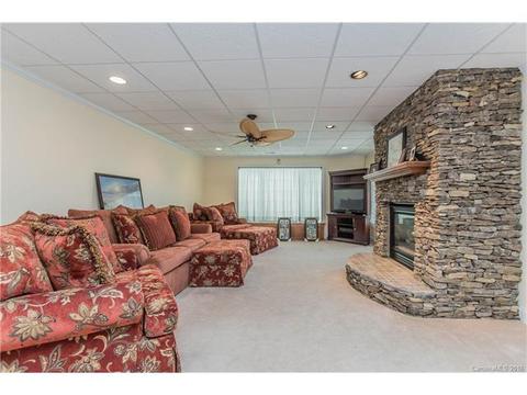 52 River Pointe Ct, Hickory, NC 28601 photo 19