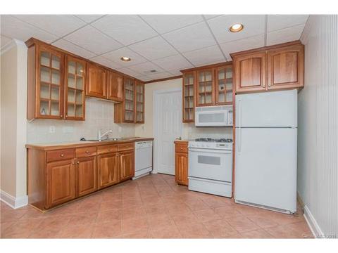 52 River Pointe Ct, Hickory, NC 28601 photo 15