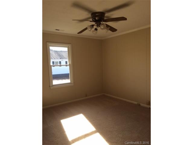706 Maple St, Cherryville, NC 28021 photo 8