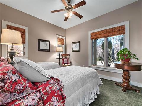 63 Redbud Ln, Clyde, NC 28721 photo 12