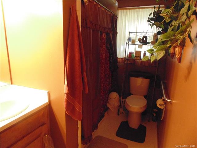 2295 Moorefield Ln, Lancaster, SC 29720 photo 9