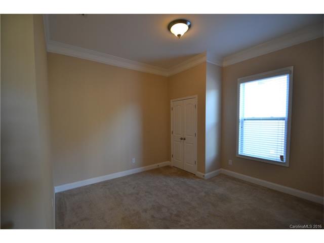3410 Streamside Dr, Davidson, NC 28036 photo 17