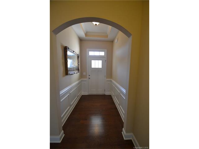 3410 Streamside Dr, Davidson, NC 28036 photo 4