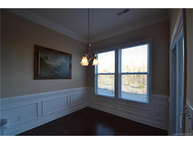 3410 Streamside Dr, Davidson, NC 28036 photo 10