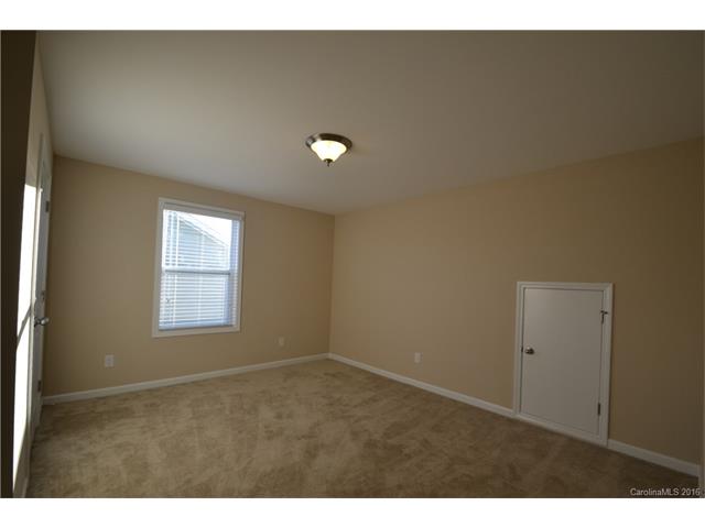 3410 Streamside Dr, Davidson, NC 28036 photo 19