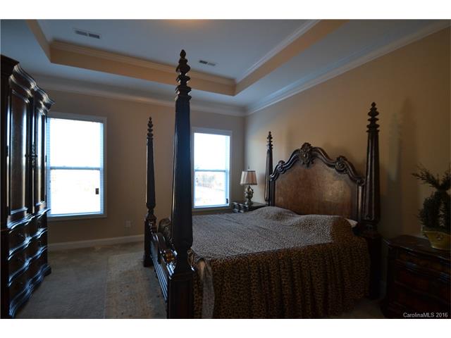 3410 Streamside Dr, Davidson, NC 28036 photo 11