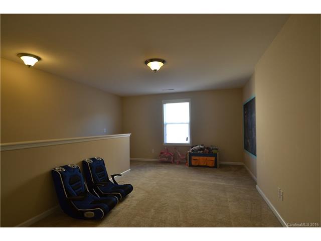 3410 Streamside Dr, Davidson, NC 28036 photo 18