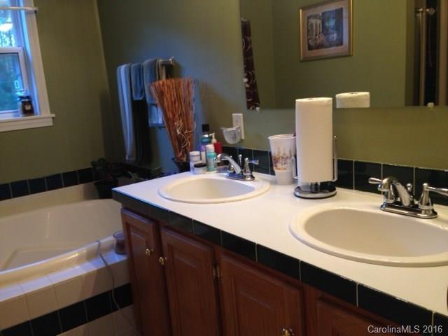 153 Pine Valley Dr, Stanley, NC 28164 photo 11
