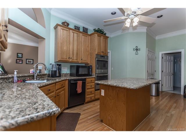 20314 Val Cir, Cornelius, NC 28031 photo 12