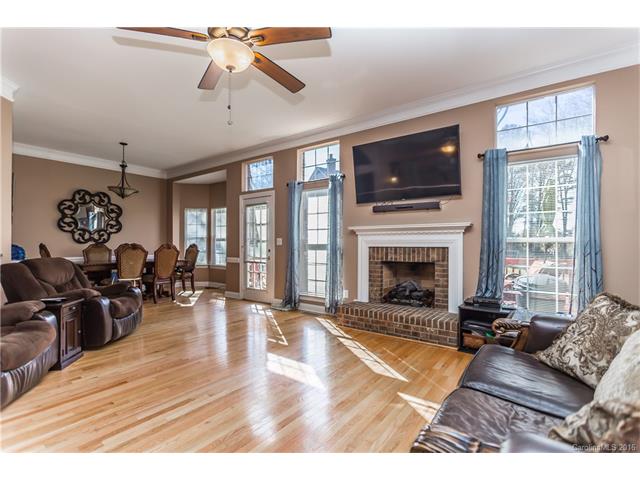 20314 Val Cir, Cornelius, NC 28031 photo 4