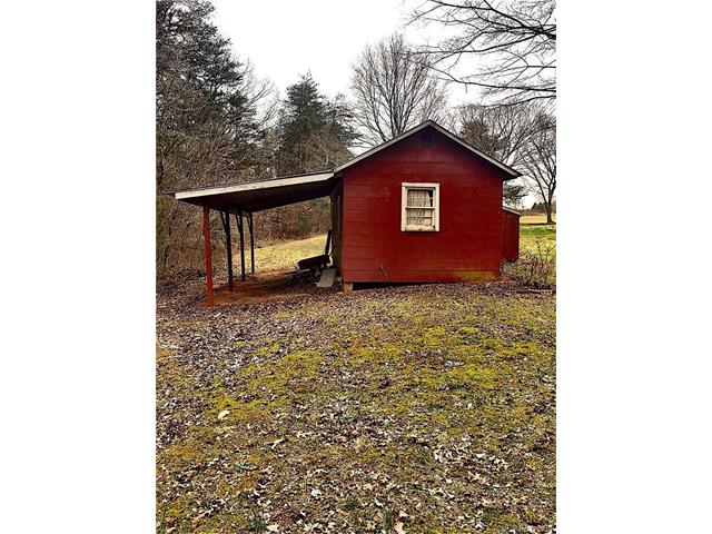 269 Kimmon Rd, Harmony, NC 28634 photo 21