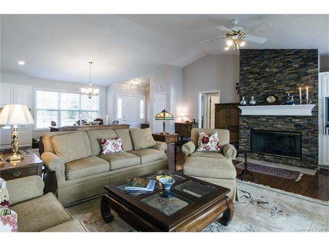 3910 Gordon St, Terrell, NC 28682 photo 10