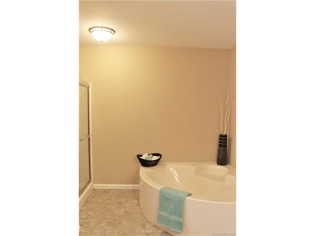 1248 Brian Rd, Clover, SC 29710 photo 12