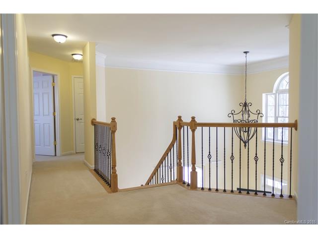 19519 Dufour Ct, Cornelius, NC 28031 photo 7