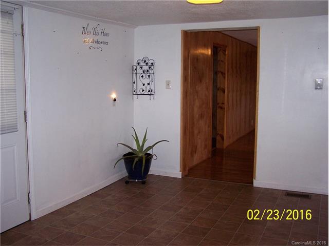 228 Blacksnake Rd, Stanley, NC 28164 photo 9
