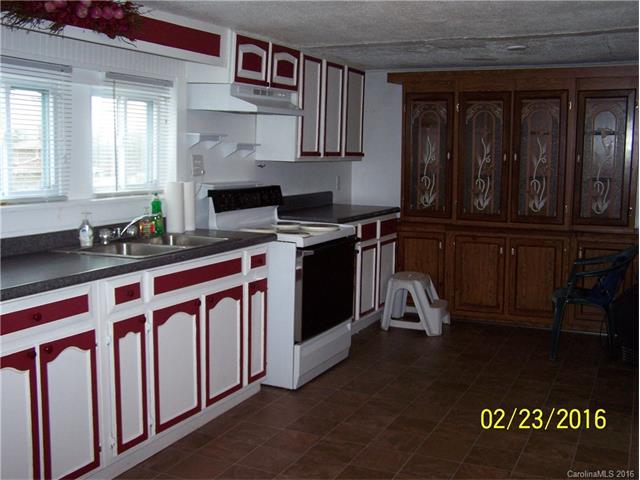 228 Blacksnake Rd, Stanley, NC 28164 photo 8