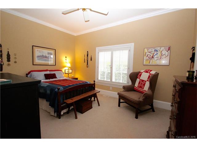 18806 Riverwind Ln, Davidson, NC 28036 photo 12