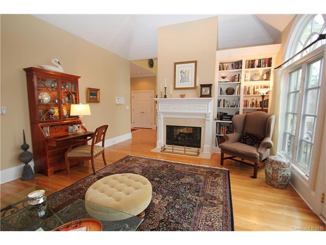 18806 Riverwind Ln, Davidson, NC 28036 photo 7