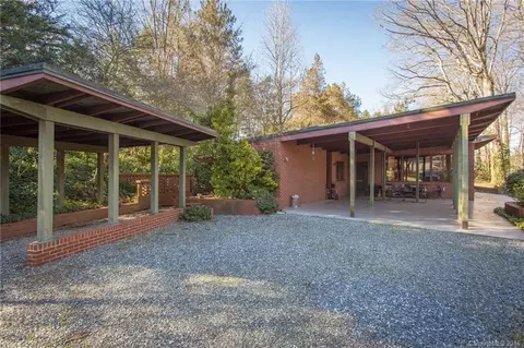 636 Golf Course Rd, Morganton, NC 28655 photo 2