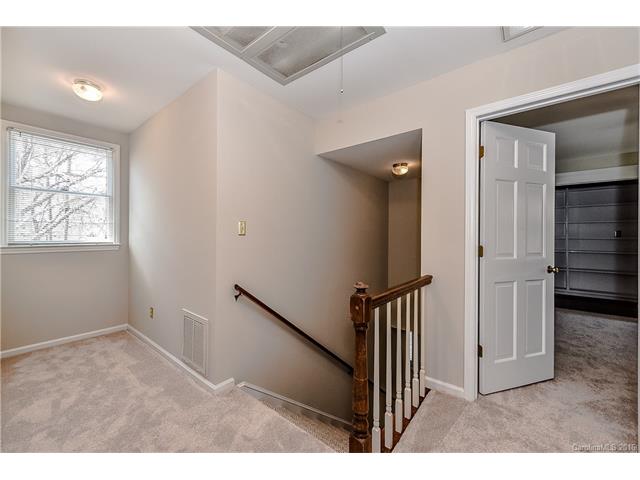 3888 Fox Run, Denver, NC 28037 photo 12