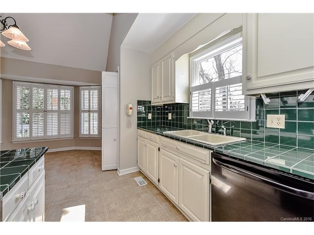 3888 Fox Run, Denver, NC 28037 photo 5