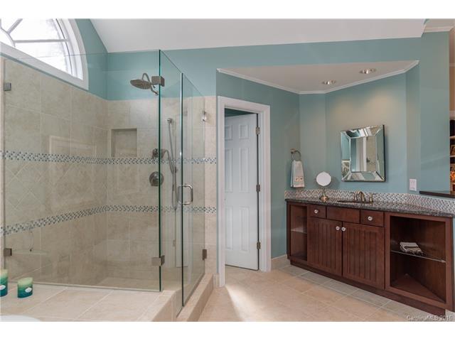 17409 Lynx Den Ct, Davidson, NC 28036 photo 12