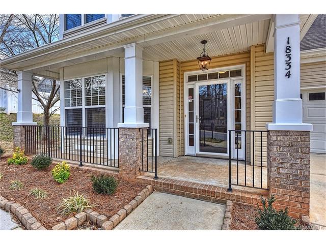 18334 Flagman Cir, Cornelius, NC 28031 photo 3