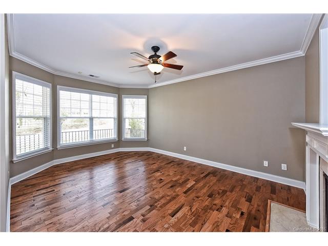 18334 Flagman Cir, Cornelius, NC 28031 photo 6