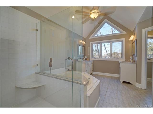 18100 River Ford Dr, Davidson, NC 28036 photo 13