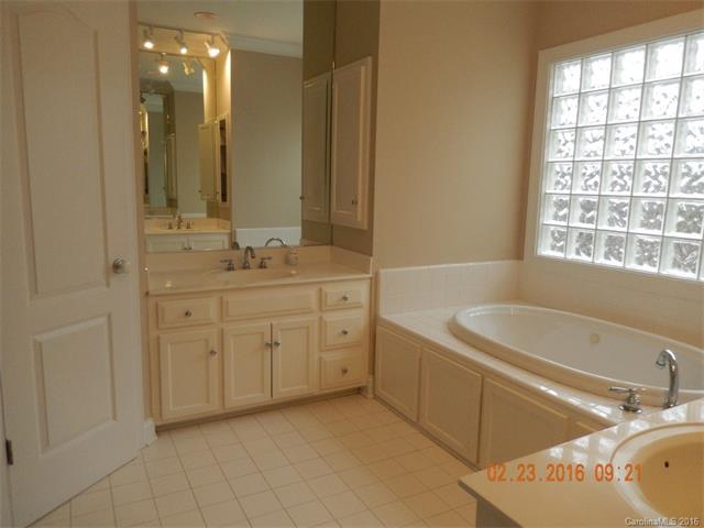 514 Stuart Rdg, Cramerton, NC 28032 photo 14