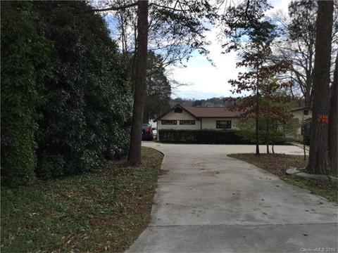 20520 Lagoona Dr, Cornelius, NC 28031 photo 1