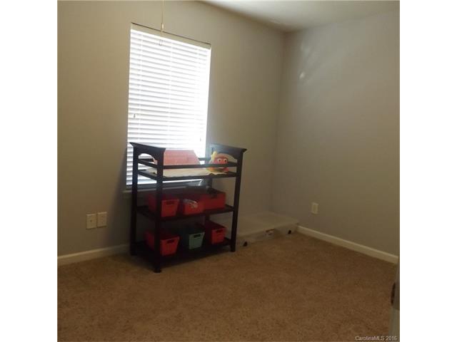 264 NW Kerr St, Concord, NC 28025 photo 2