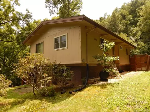 64 Utopia Dr, Cullowhee, NC 28723 photo 3