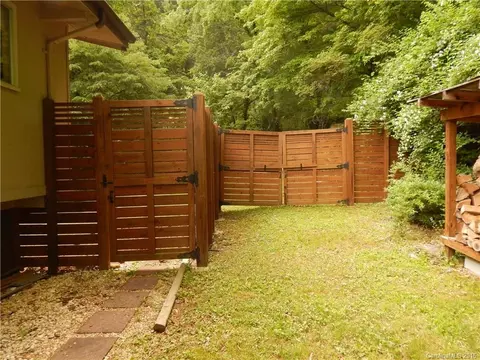 64 Utopia Dr, Cullowhee, NC 28723 photo 11