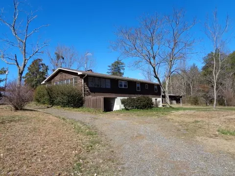 2799 Bill Collins Rd, Tryon, NC 28782 photo 2