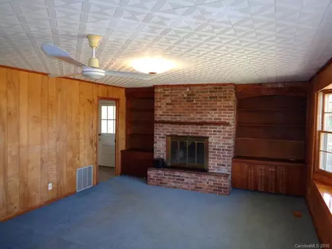2799 Bill Collins Rd, Tryon, NC 28782 photo 6