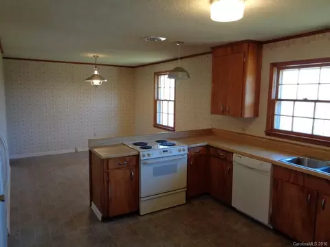 2799 Bill Collins Rd, Tryon, NC 28782 photo 8